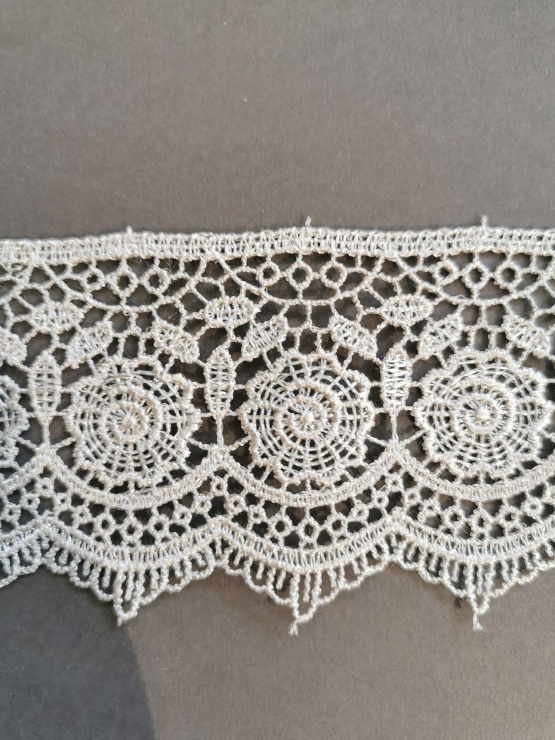 Blonde Lys Grå 5,5cm - Bilde 1