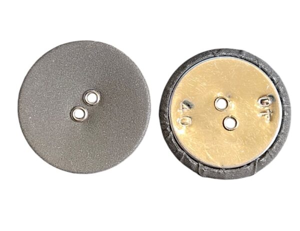 Knapp, 2 hulls, 25mm Grå